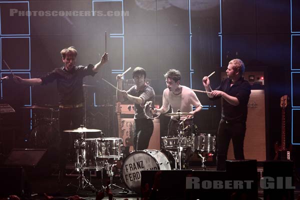 FRANZ FERDINAND - 2009-11-26 - PARIS - Zenith - 
